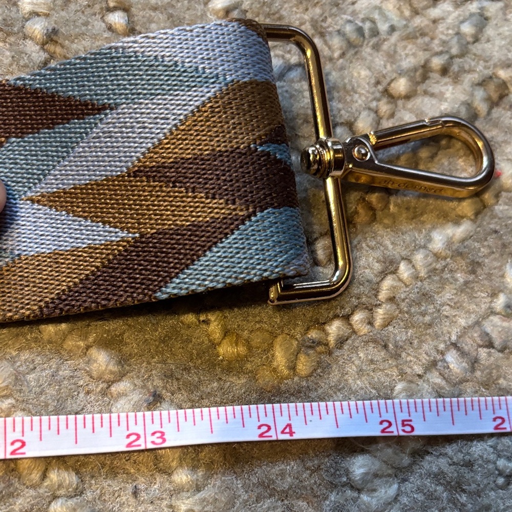 Geometric Pattern Bag Strap in Blue and Brown - Picture 5 of 9